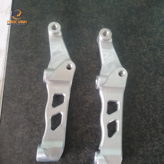 Gia Công Phay CNC Bát Heo Dầu Brembo